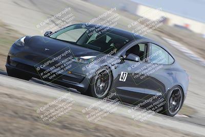 media/Oct-19-2025-Speed Ventures (Sun) [[a6e7fe67be]]/TC A/Session 2 (Outside Grapevine)/